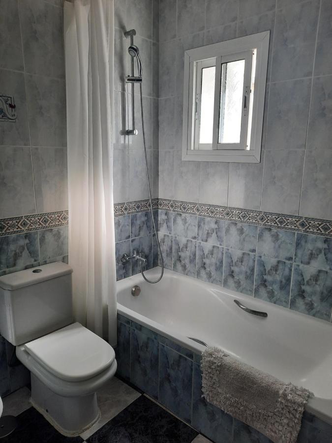 Apartamento En Casco Historico Apartment Estepona Bagian luar foto